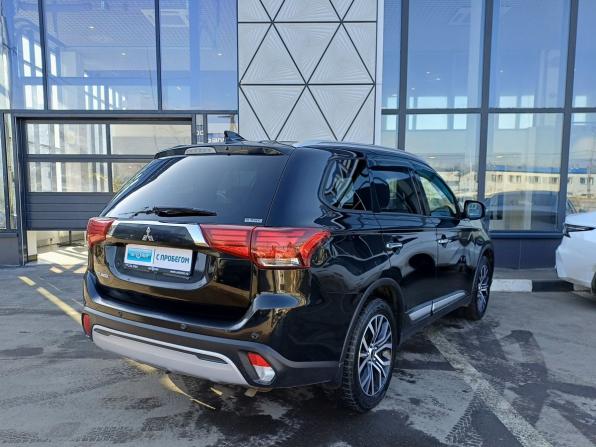 Mitsubishi Outlander III Рестайлинг 3 с пробегом 2021 года, цена 2 579 000 рублей, 123215 км, внедорожник, Автокод Объявления