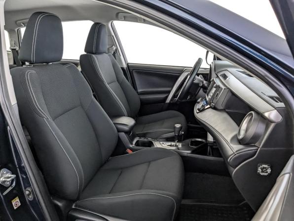 Toyota RAV4 IV (XA40) Рестайлинг с пробегом 2018 года, цена 2 377 500 рублей, 120339 км, внедорожник, Автокод Объявления