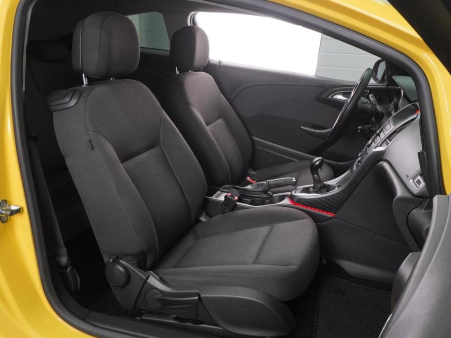 Opel Astra J Рестайлинг Воронеж  - изображение 8