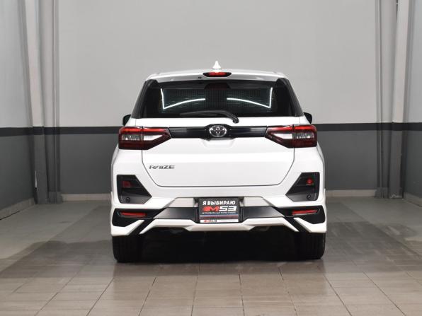 Toyota Raize I с пробегом 2020 года, цена 1 844 995 рублей, 56079 км, внедорожник, Автокод Объявления