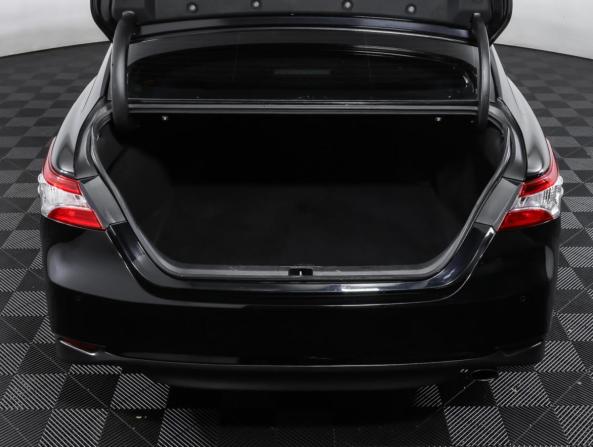 Toyota Camry VIII (XV70) с пробегом 2020 года, цена 2 590 000 рублей, 189000 км, седан, Автокод Объявления