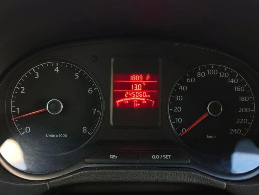 Volkswagen Polo V Санкт-Петербург  - изображение 12