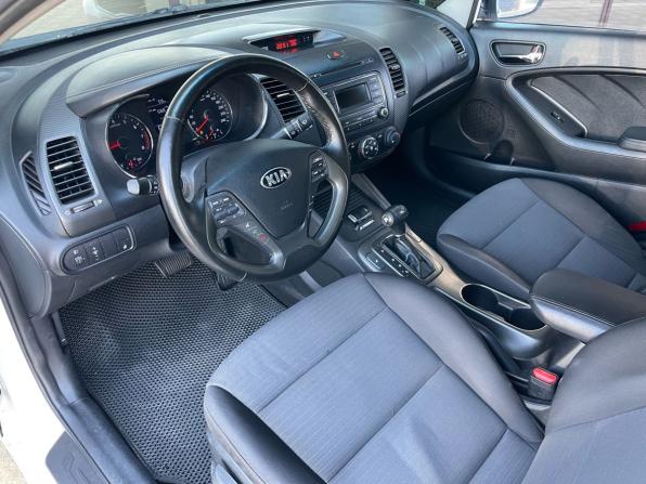 Kia Cerato III с пробегом 2014 года, цена 825 000 рублей, 198000 км, седан, Автокод Объявления