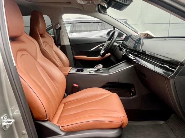 Omoda C5 I с пробегом 2022 года, цена 1 579 000 рублей, 91000 км, внедорожник, Автокод Объявления