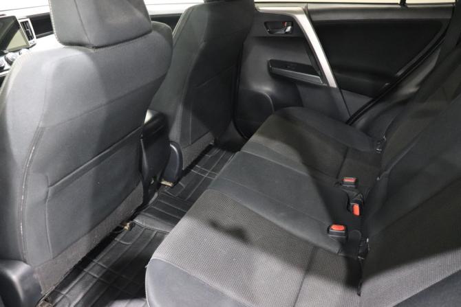 Toyota RAV4 IV (XA40) Рестайлинг с пробегом 2015 года, цена 2 070 000 рублей, 128009 км, внедорожник, Автокод Объявления