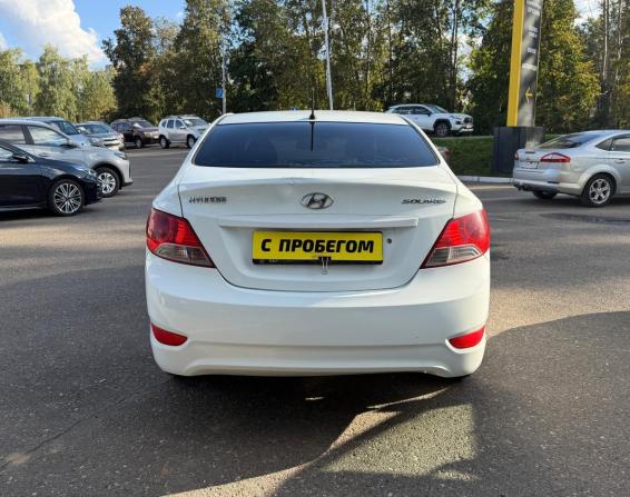 Hyundai Solaris I с пробегом 2012 года, цена 660 000 рублей, 97400 км, седан, Автокод Объявления