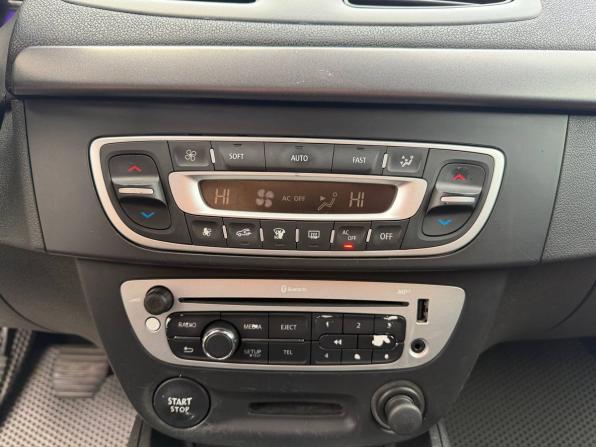 Renault Megane III Рестайлинг с пробегом 2013 года, цена 575 000 рублей, 268000 км, хэтчбек, Автокод Объявления