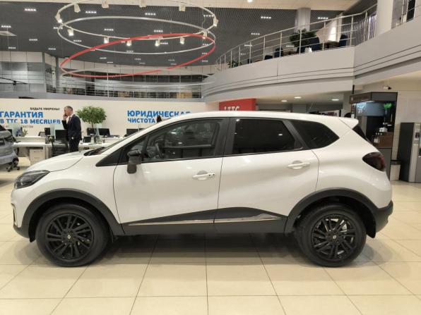 Renault Kaptur I с пробегом 2017 года, цена 1 299 000 рублей, 126344 км, внедорожник, Автокод Объявления