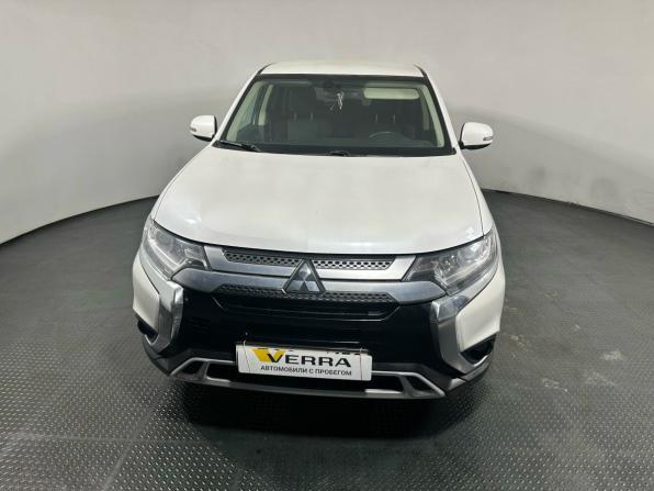 Mitsubishi Outlander III Рестайлинг 3 с пробегом 2019 года, цена 2 290 000 рублей, 109460 км, внедорожник, Автокод Объявления