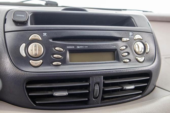Nissan Almera Tino I с пробегом 2001 года, цена 299 000 рублей, 518000 км, компактвэн, Автокод Объявления