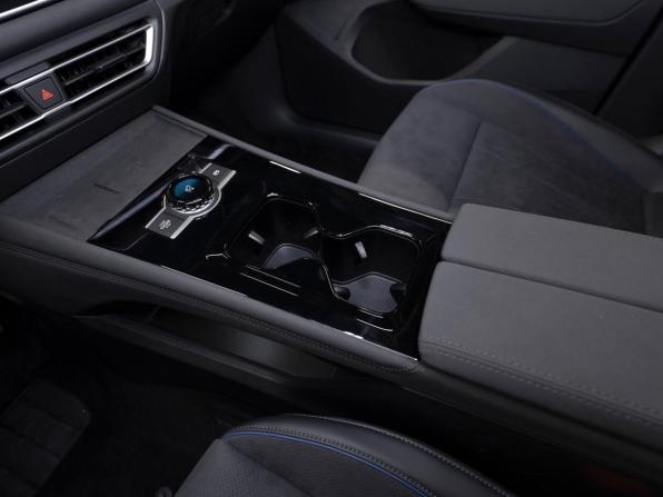 Volkswagen Tiguan III (China Market) с пробегом 2026 года, цена 4 700 000 рублей, 35 км, внедорожник, Автокод Объявления