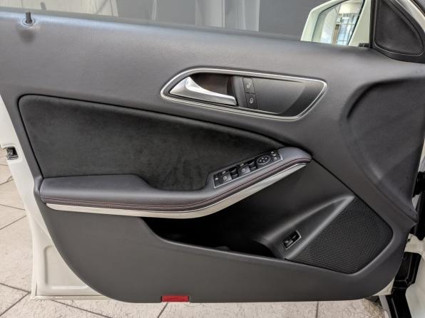 Mercedes-Benz GLA I (X156) с пробегом 2017 года, цена 2 440 000 рублей, 40302 км, внедорожник, Автокод Объявления
