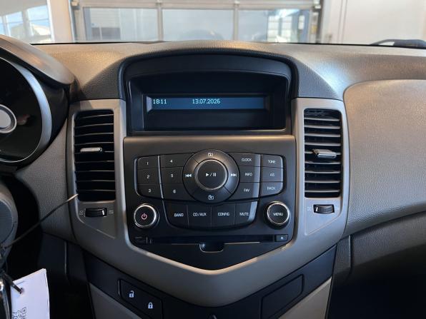 Chevrolet Cruze I с пробегом 2010 года, цена 635 000 рублей, 171801 км, седан, Автокод Объявления