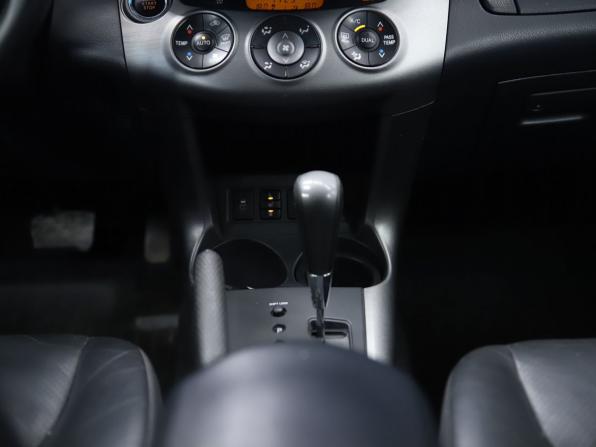 Toyota RAV4 III (XA30) Рестайлинг с пробегом 2010 года, цена 1 390 000 рублей, 293093 км, внедорожник, Автокод Объявления