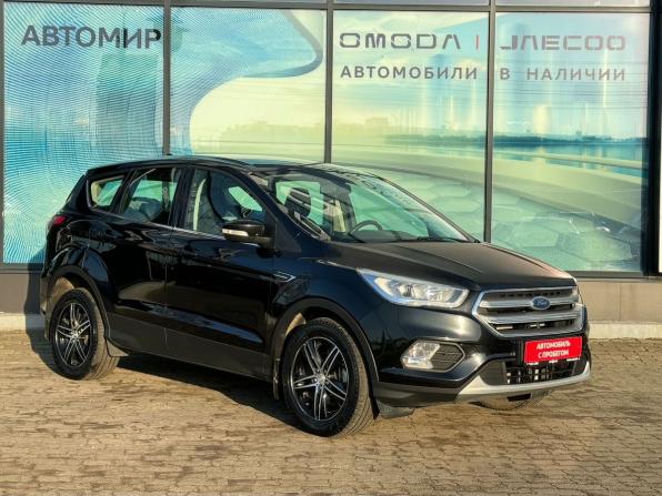 Ford Kuga II Рестайлинг с пробегом 2017 года, цена 1 570 000 рублей, 166518 км, внедорожник, Автокод Объявления