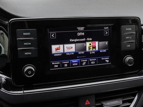 Volkswagen Polo VI с пробегом 2021 года, цена 1 625 000 рублей, 121868 км, лифтбек, Автокод Объявления