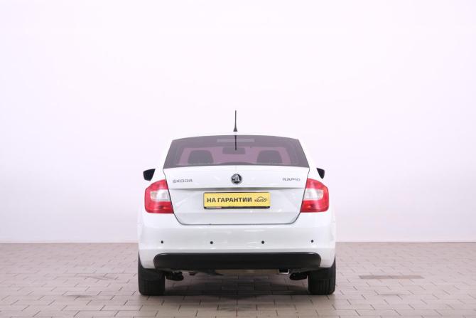Skoda Rapid I с пробегом 2014 года, цена 729 000 рублей, 193222 км, лифтбек, Автокод Объявления