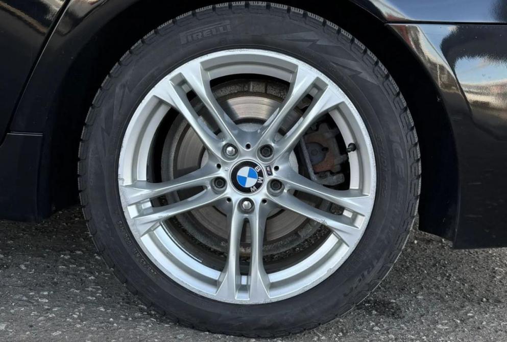 BMW 5 серии VI (F10/F11/F07) Рестайлинг Киров  - изображение 30