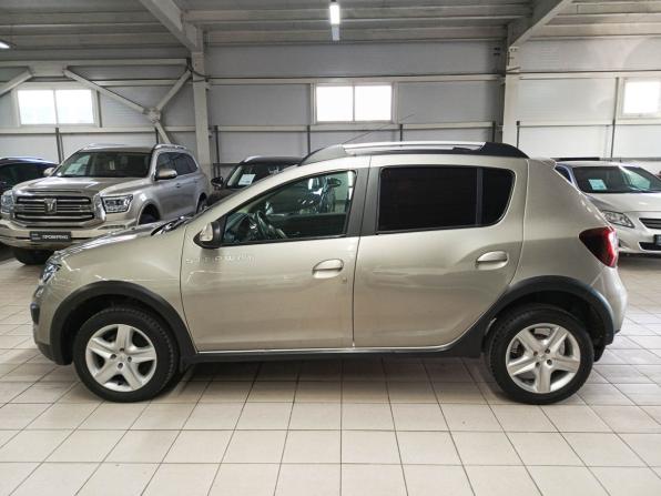 Renault Sandero II с пробегом 2017 года, цена 855 000 рублей, 149000 км, хэтчбек, Автокод Объявления