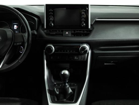Toyota RAV4 V (XA50) с пробегом 2019 года, цена 2 399 777 рублей, 118455 км, внедорожник, Автокод Объявления