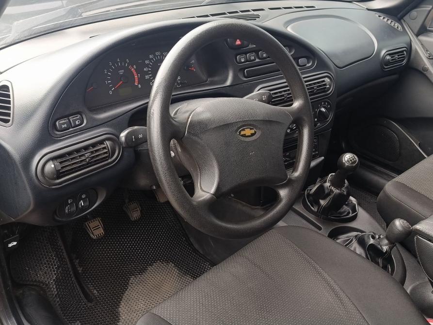 Chevrolet Niva I Москва  - изображение 14