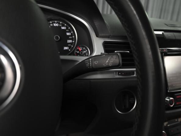 Volkswagen Touareg II с пробегом 2012 года, цена 1 698 070 рублей, 238060 км, внедорожник, Автокод Объявления