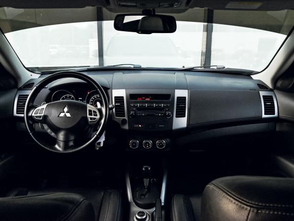 Mitsubishi Outlander II Рестайлинг с пробегом 2012 года, цена 1 375 000 рублей, 160586 км, внедорожник, Автокод Объявления