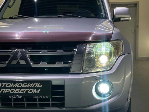 Mitsubishi Pajero IV Рестайлинг 1 с пробегом 2011 года, цена 1 799 000 рублей, 301938 км, внедорожник, Автокод Объявления
