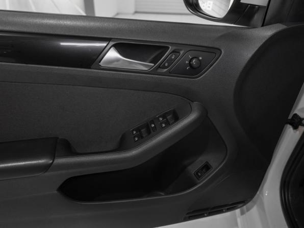 Volkswagen Jetta VI с пробегом 2012 года, цена 1 195 000 рублей, 108191 км, седан, Автокод Объявления