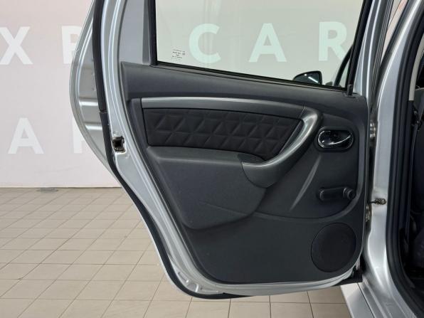 Renault Duster I Рестайлинг с пробегом 2018 года, цена 999 000 рублей, 145218 км, внедорожник, Автокод Объявления