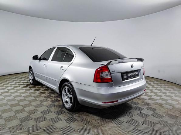 Skoda Octavia II (A5) Рестайлинг с пробегом 2011 года, цена 770 000 рублей, 171000 км, лифтбек, Автокод Объявления