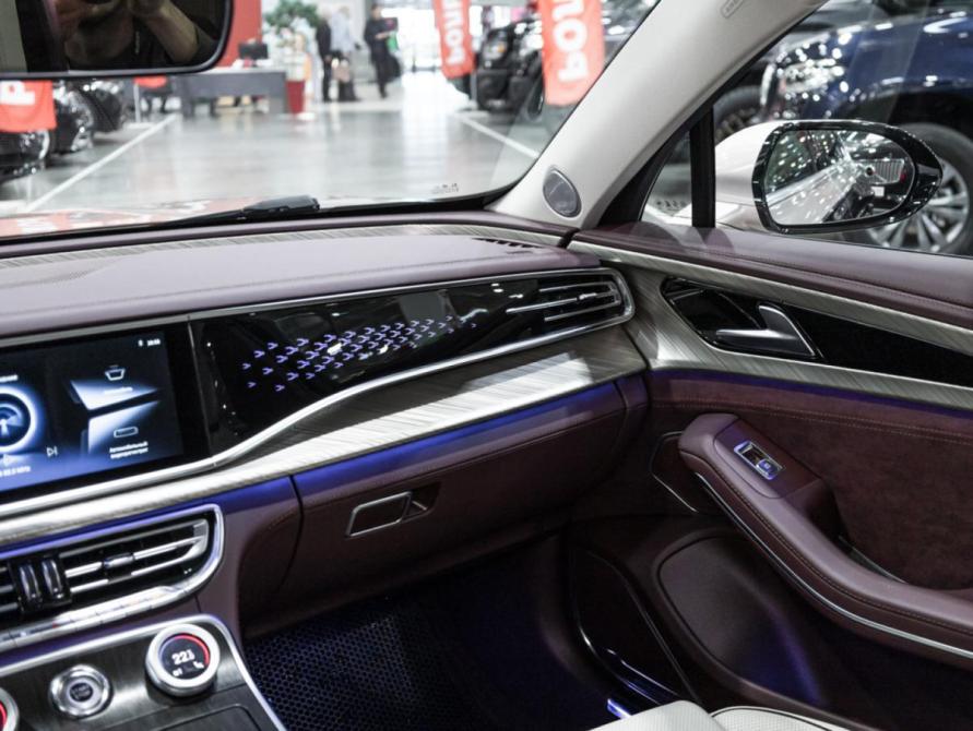Hongqi H9 I Санкт-Петербург  - изображение 29