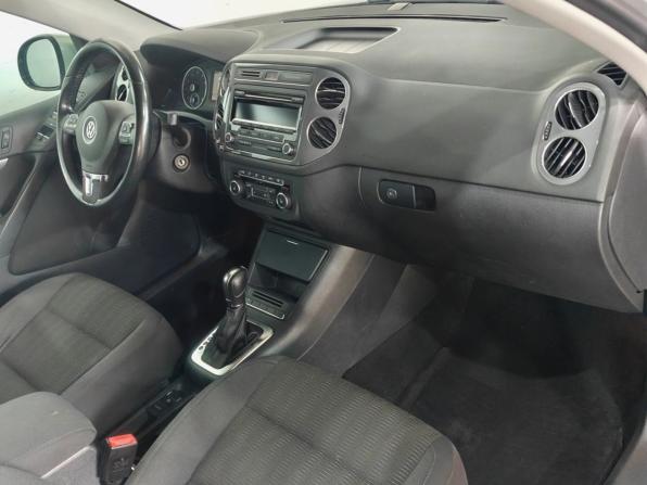 Volkswagen Tiguan I Рестайлинг с пробегом 2011 года, цена 1 070 000 рублей, 228210 км, внедорожник, Автокод Объявления