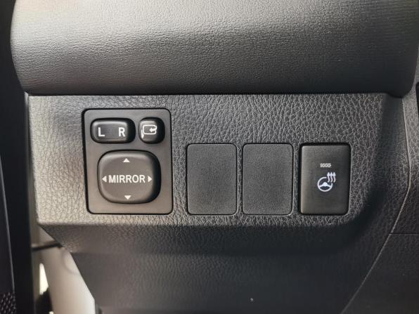 Toyota RAV4 IV (XA40) Рестайлинг с пробегом 2015 года, цена 2 390 000 рублей, 121201 км, внедорожник, Автокод Объявления