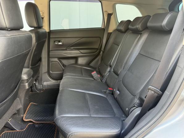 Mitsubishi Outlander III с пробегом 2012 года, цена 1 190 000 рублей, 201766 км, внедорожник, Автокод Объявления