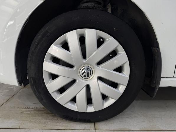 Volkswagen Polo V с пробегом 2015 года, цена 949 000 рублей, 130000 км, седан, Автокод Объявления