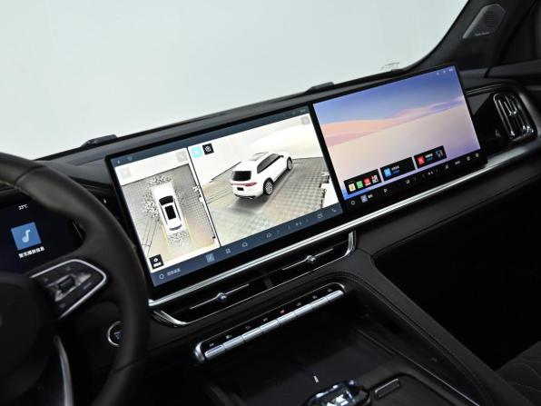 Geely Monjaro I Рестайлинг 2 с пробегом 2026 года, цена 3 999 000 рублей, 12 км, внедорожник, Автокод Объявления
