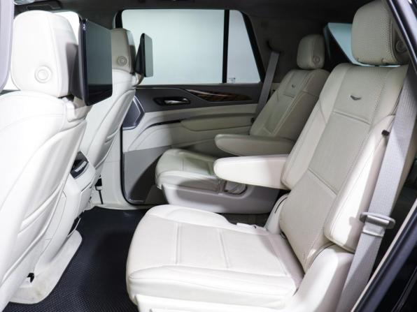 Cadillac Escalade V с пробегом 2021 года, цена 10 500 000 рублей, 62138 км, внедорожник, Автокод Объявления