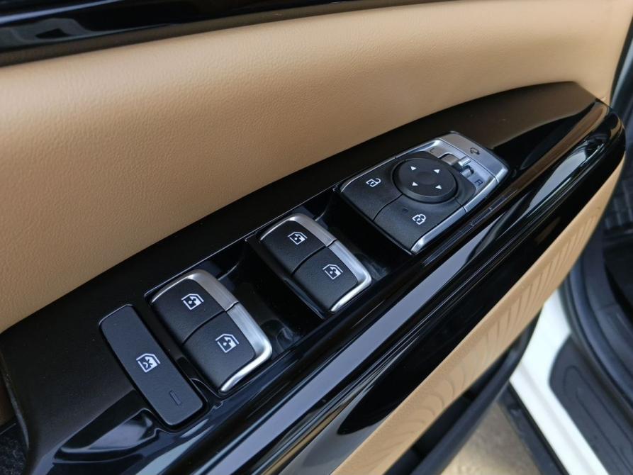 Kia Carnival IV Москва  - изображение 20