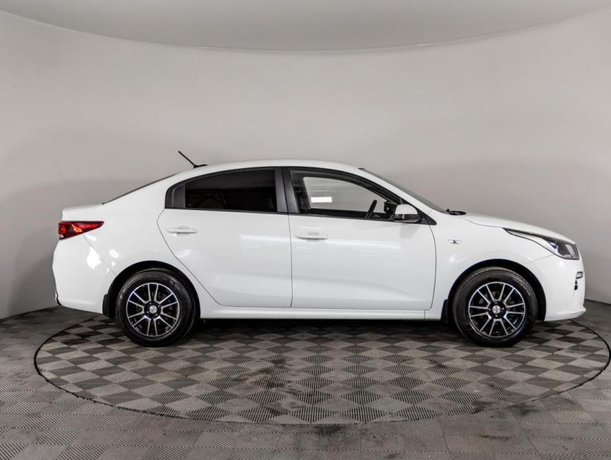 Kia Rio IV Санкт-Петербург  - изображение 4