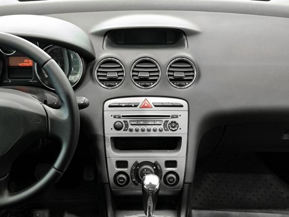 Peugeot 408 I с пробегом 2013 года, цена 499 000 рублей, 209926 км, седан, Автокод Объявления