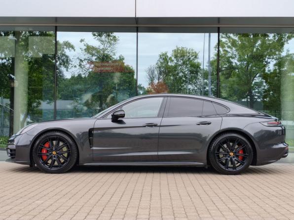 Porsche Panamera II с пробегом 2018 года, цена 8 650 000 рублей, 68686 км, фастбек, Автокод Объявления