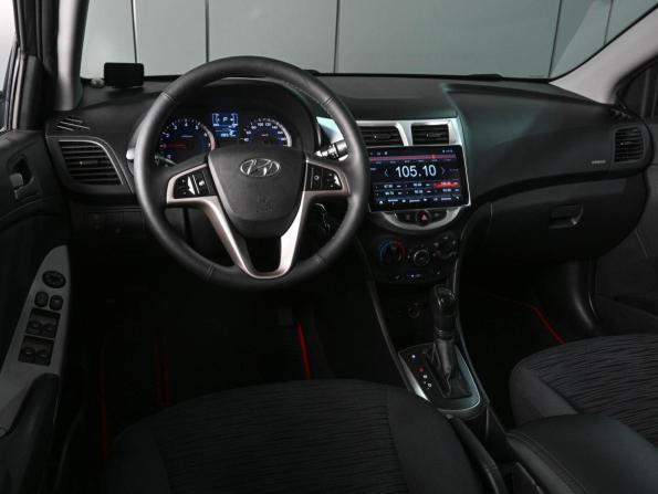 Hyundai Solaris I Рестайлинг с пробегом 2015 года, цена 1 259 000 рублей, 106575 км, седан, Автокод Объявления