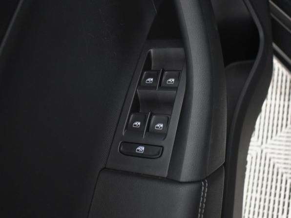 Volkswagen Polo VI с пробегом 2021 года, цена 1 930 000 рублей, 51657 км, лифтбек, Автокод Объявления