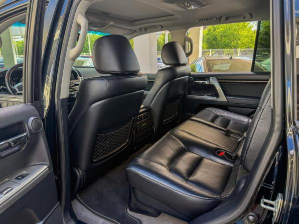 Toyota Land Cruiser 200 Series Рестайлинг 1 с пробегом 2014 года, цена 4 729 000 рублей, 208872 км, внедорожник, Автокод Объявления