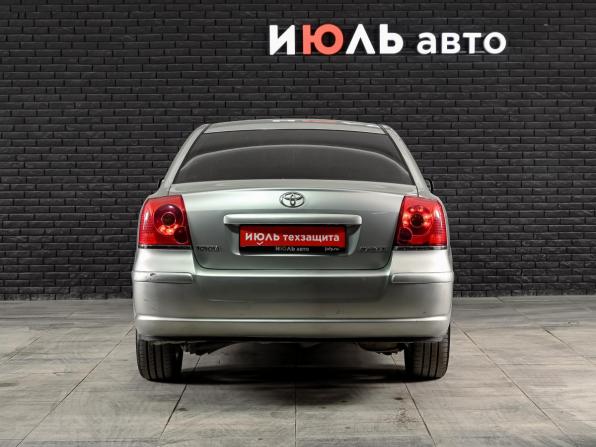 Toyota Avensis II с пробегом 2005 года, цена 550 000 рублей, 306579 км, седан, Автокод Объявления