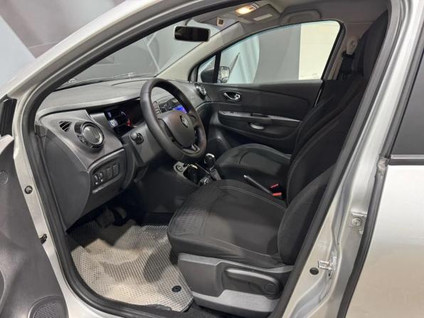 Renault Kaptur I с пробегом 2018 года, цена 1 159 000 рублей, 154000 км, внедорожник, Автокод Объявления