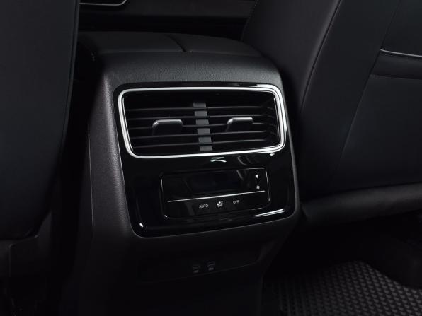Volkswagen Tavendor I с пробегом 2026 года, цена 5 400 995 рублей, 42 км, внедорожник, Автокод Объявления