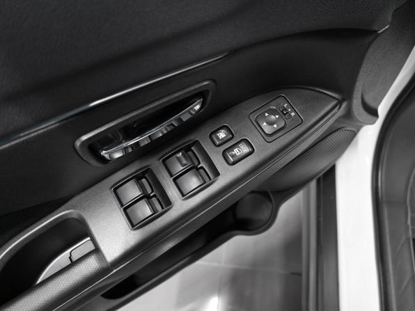 Mitsubishi ASX I Рестайлинг с пробегом 2015 года, цена 1 445 000 рублей, 74753 км, внедорожник, Автокод Объявления