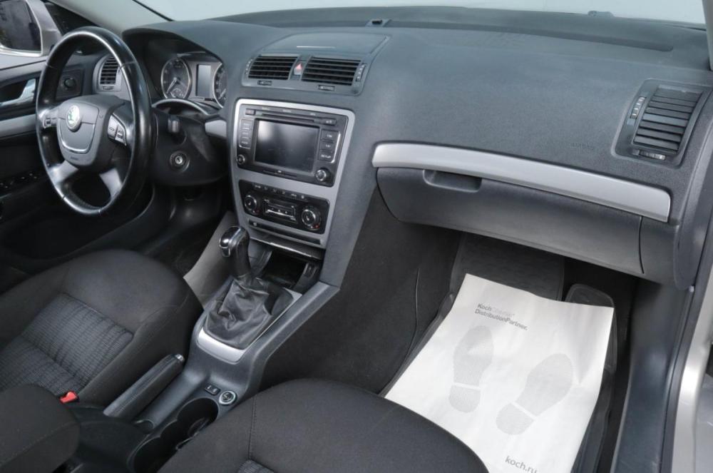 Skoda Octavia II (A5) Рестайлинг Челябинск  - изображение 17